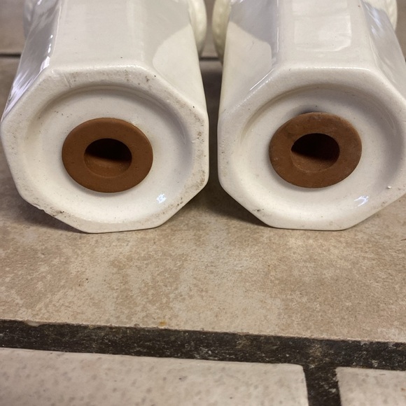 Vintage Wm Adams & Sons English Ironstone Salt and Pepper Shakers - Picture 4 of 5